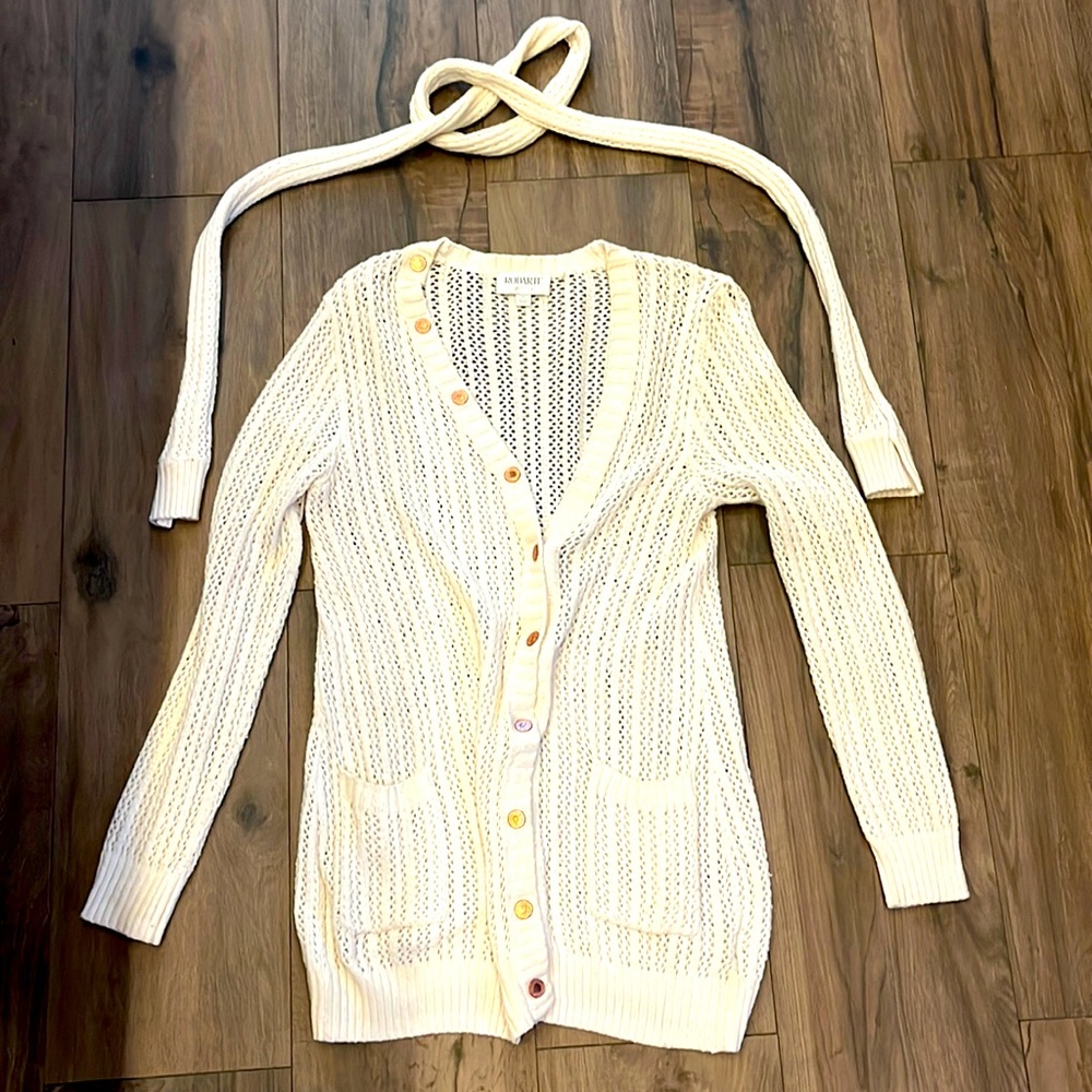 Knit sweater